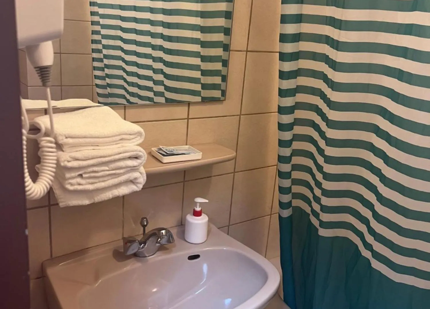 Hotel Am Flughafen Кёльн